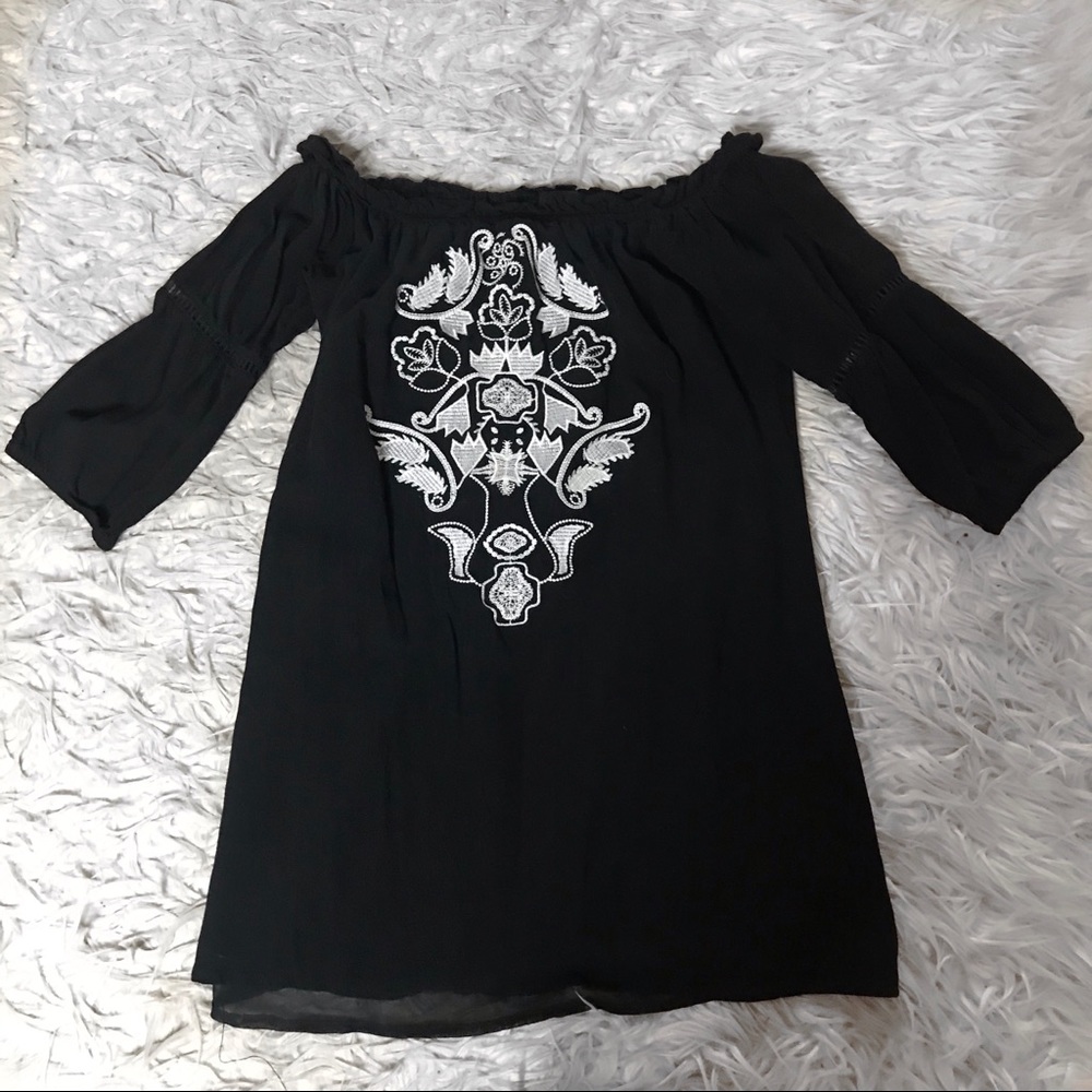 LuLus black off the shoulder dress